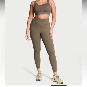 PINK Victoria's Secret Olive Leggings SZ XXL